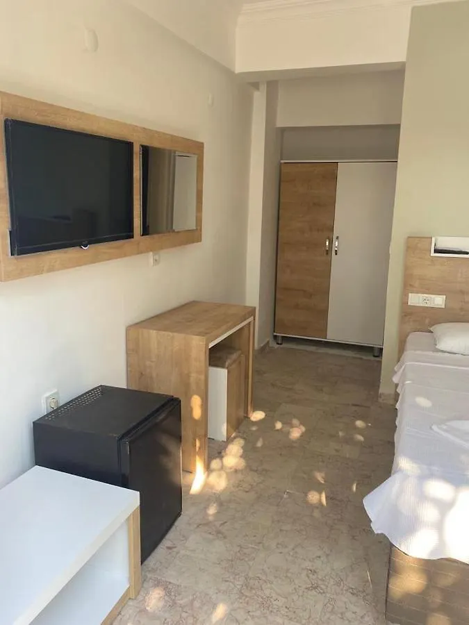 Bella Rose Hotel Cedit Oda ve Kahvaltı